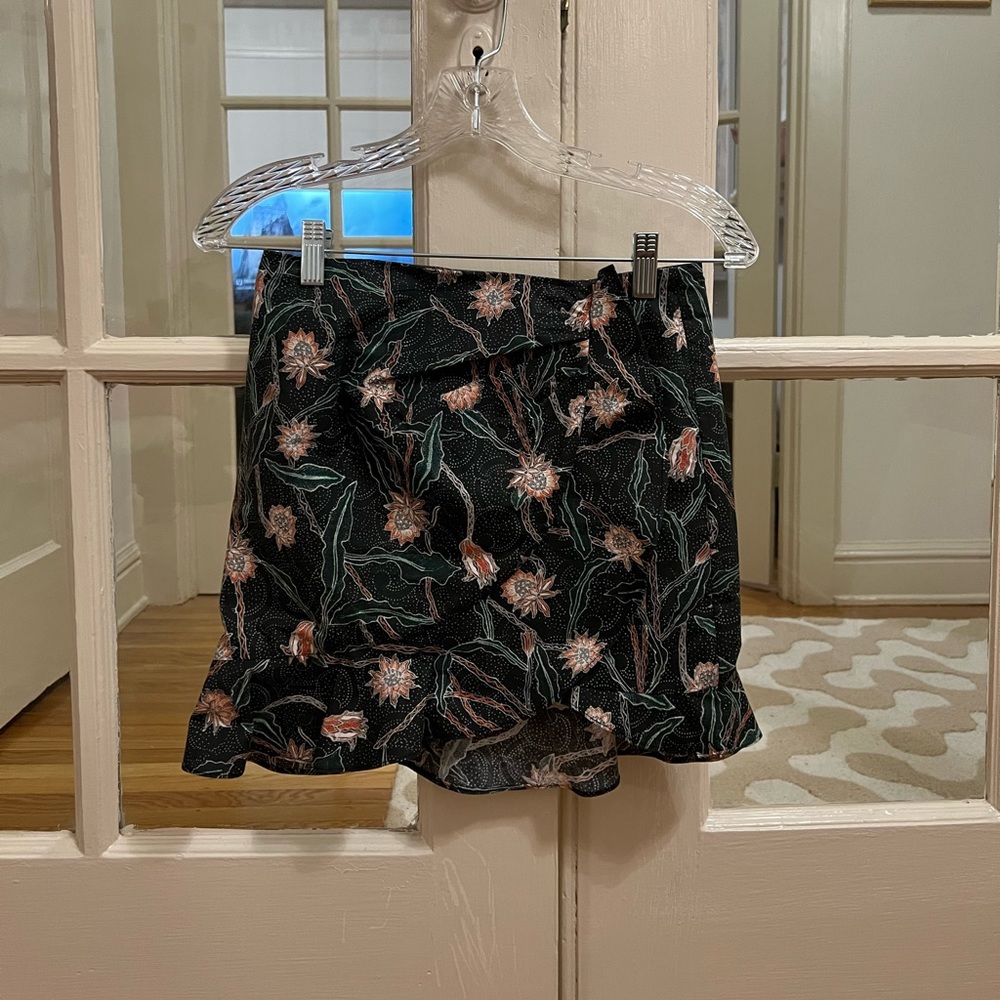 Isabel Marant Ruffled Miniskirt - Picture 2 of 3